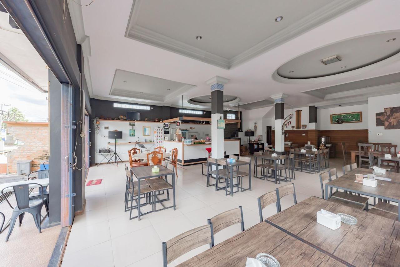 红多兹酒店-近三马林达gor森帕加 外观 照片